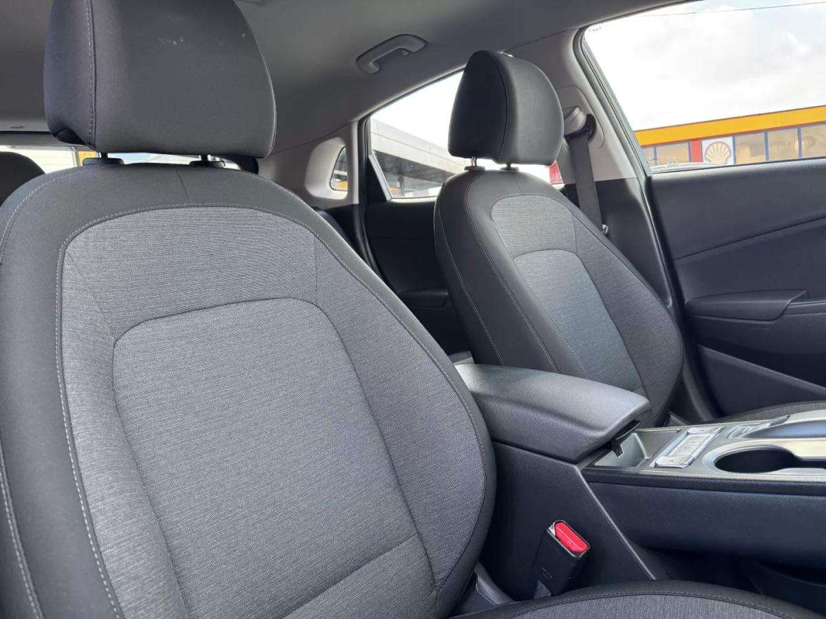 hyundai-kauai-2021-eletrico-200cc