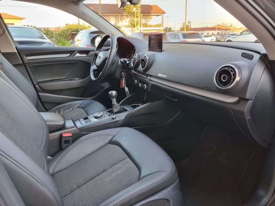 audi-a3-limousine-2016-diesel-1598cc