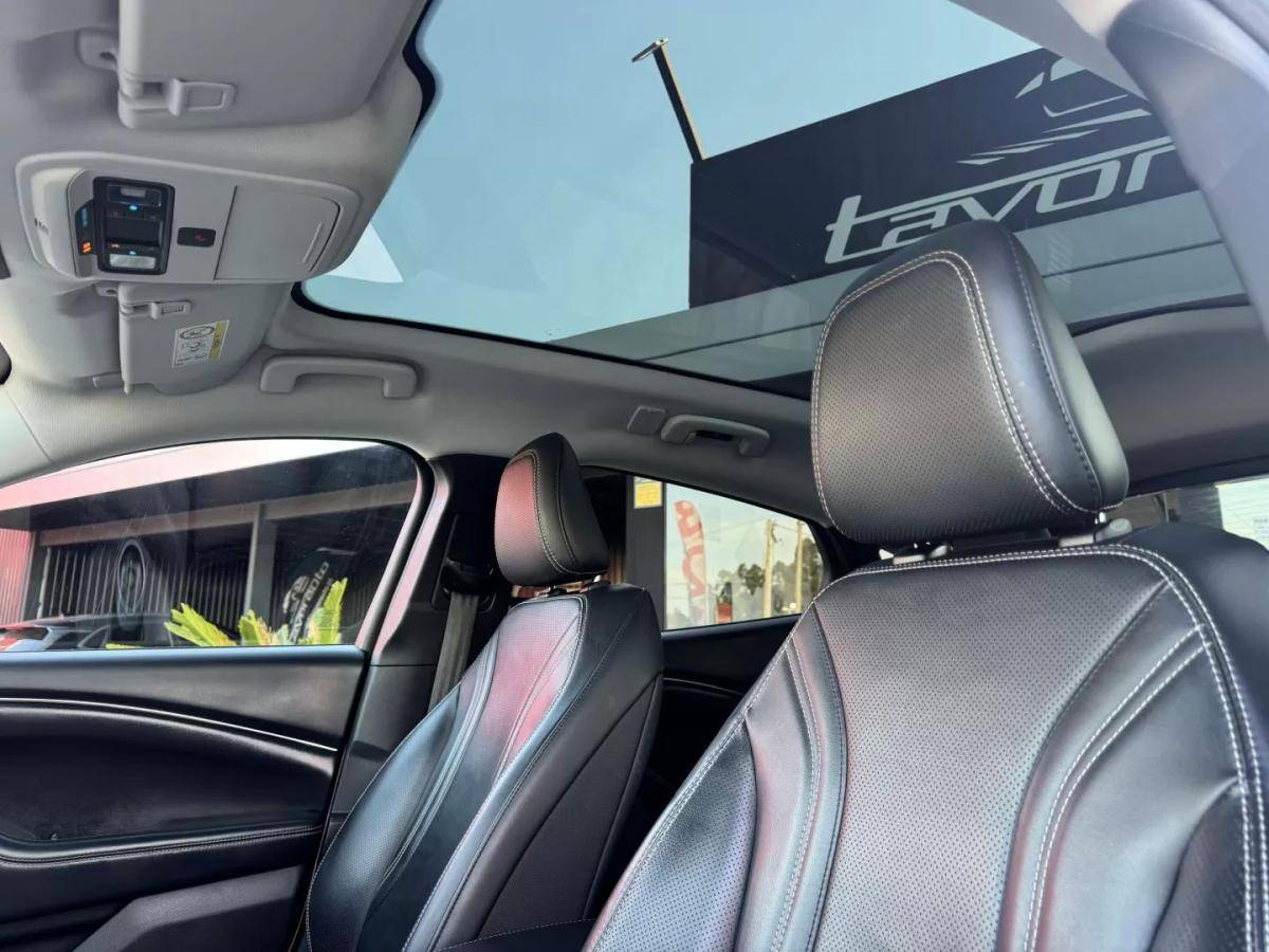 ford-mustang-mach-e-2021-eletrico-200cc