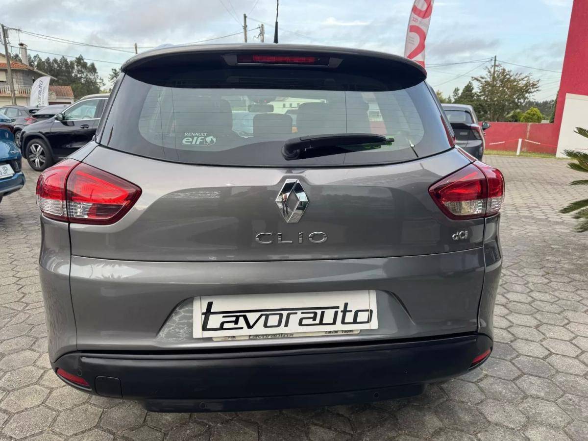 renault-clio-sport-tourer-2015-diesel-1461cc