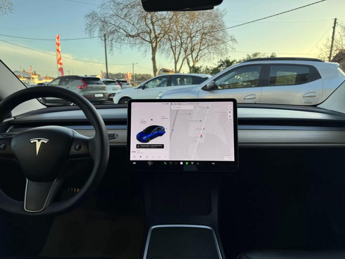 tesla-model-3-2021-eletrico-200cc