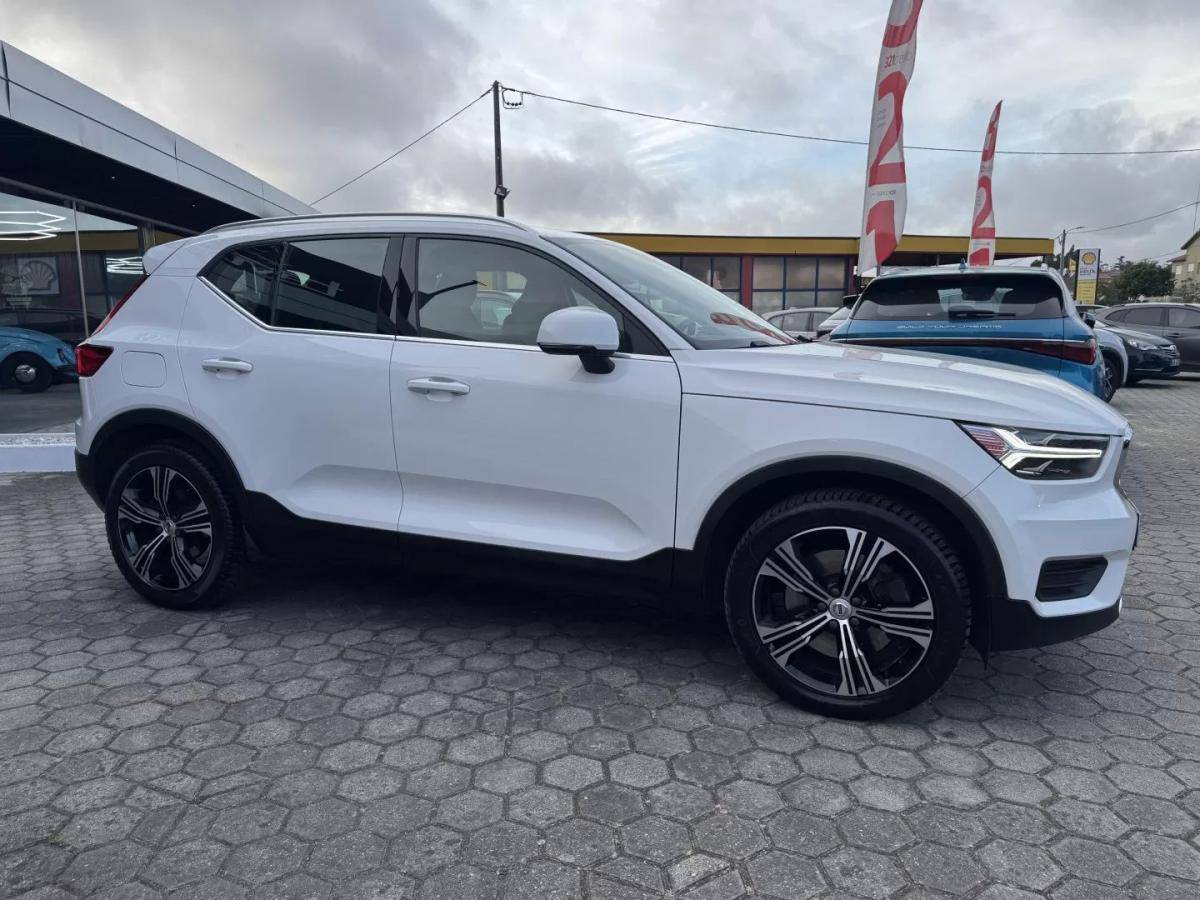 volvo-xc40-2021-hibrido-1477cc