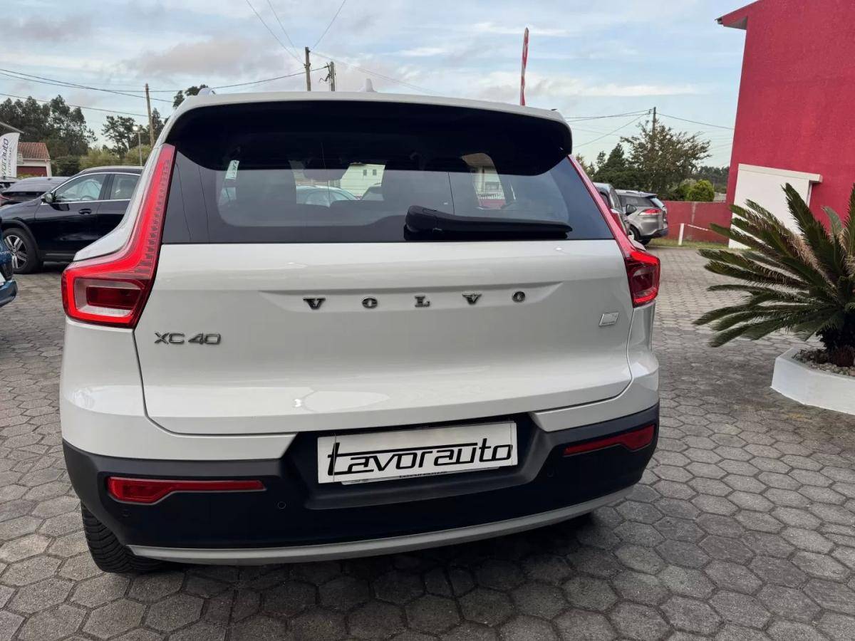 volvo-xc40-2021-hibrido-1477cc
