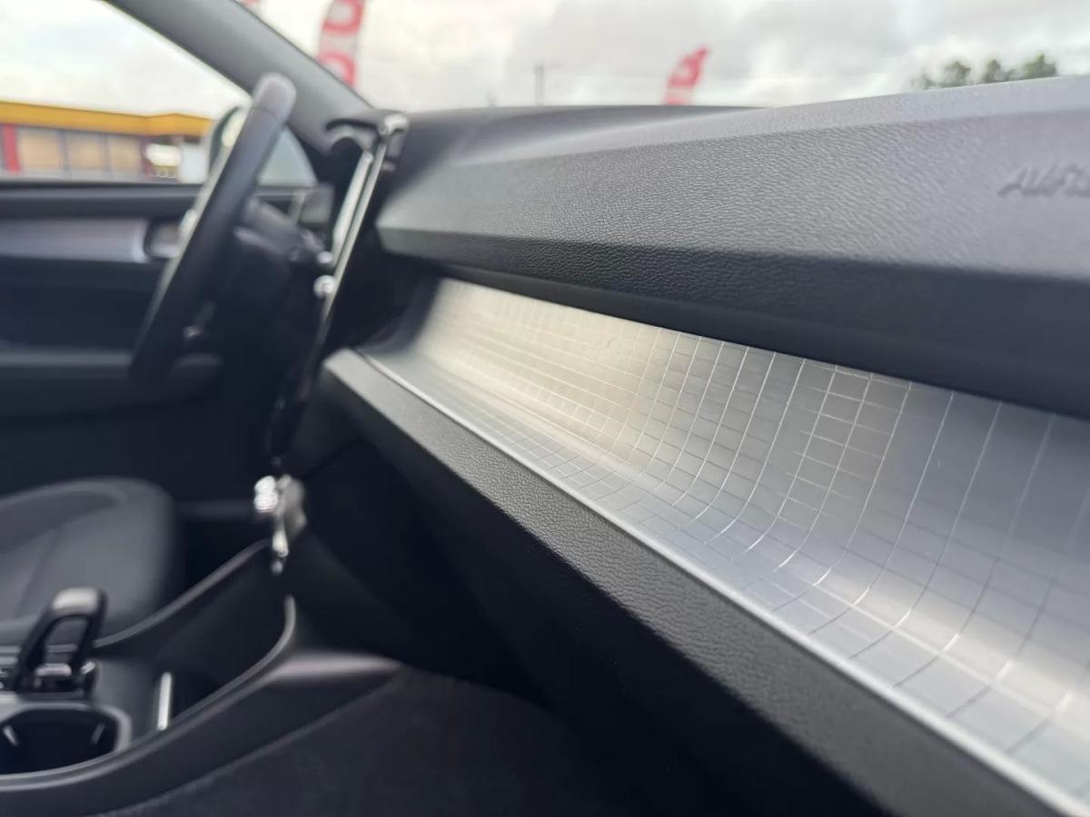 volvo-xc40-2021-hibrido-1477cc