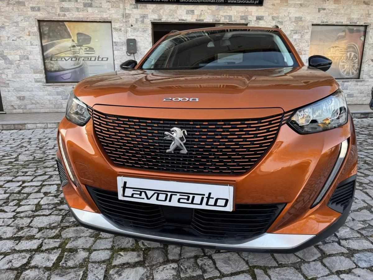 peugeot-e-2008-2022-eletrico-200cc