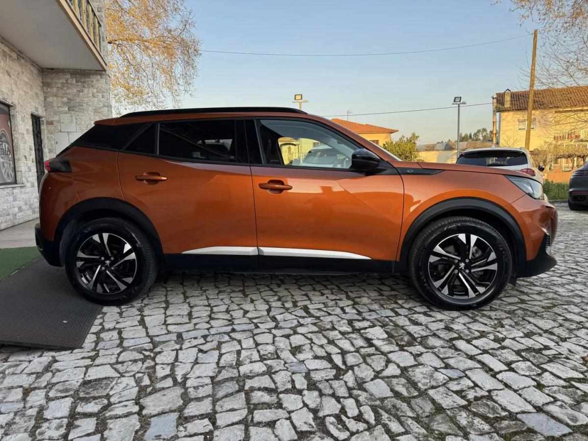 peugeot-e-2008-2022-eletrico-200cc