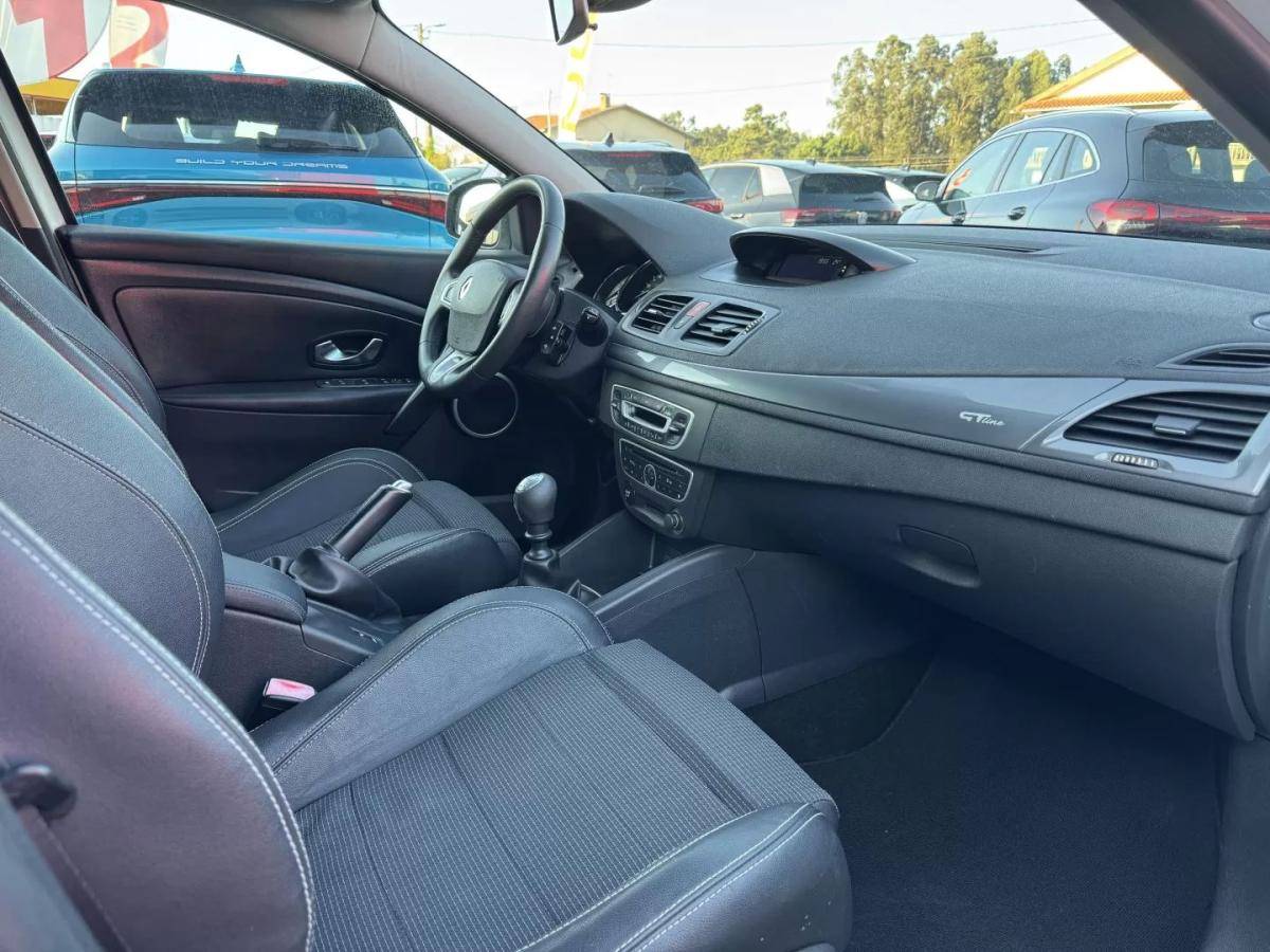 renault-megane-sport-tourer-2011-diesel-1461cc