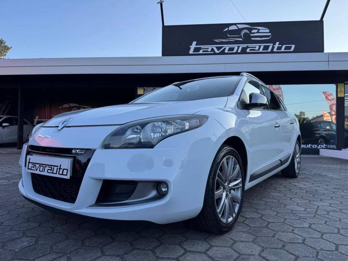 renault-megane-sport-tourer-2011-diesel-1461cc
