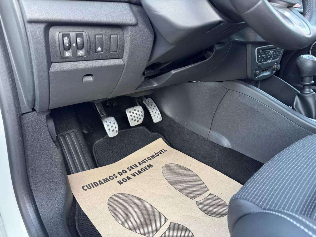 renault-megane-sport-tourer-2011-diesel-1461cc