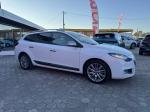 renault-megane-sport-tourer-2011-diesel-1461cc