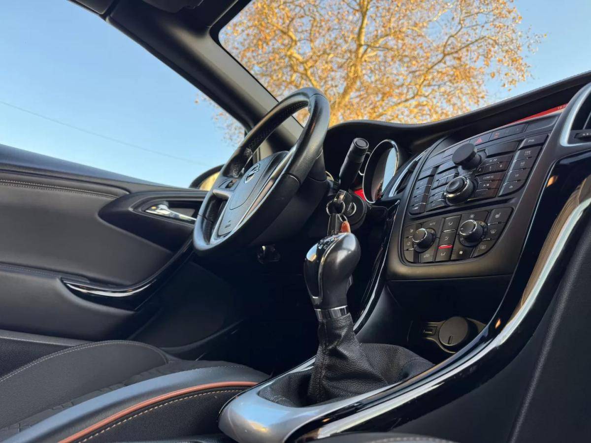 opel-cascada-2018-gasolina-1364cc