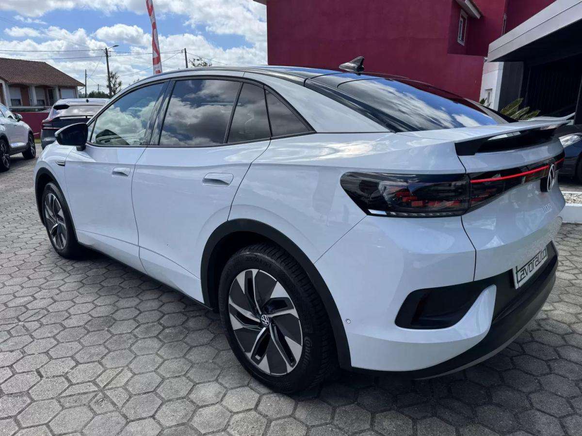 volkswagen-id-5-2022-eletrico-200cc
