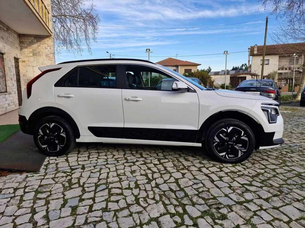 kia-e-niro-2024-eletrico-200cc