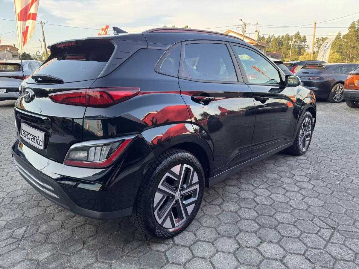 hyundai-kauai-2022-eletrico-200cc