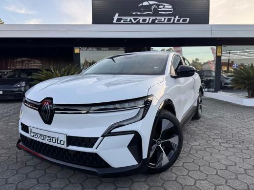 renault-megane-e-tech-2022-eletrico-200cc