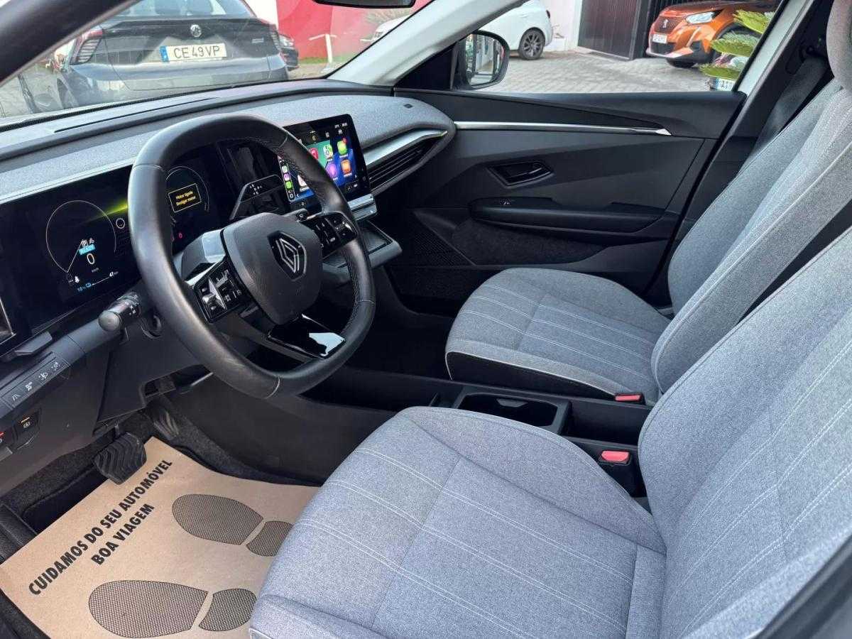 renault-megane-e-tech-2022-eletrico-200cc