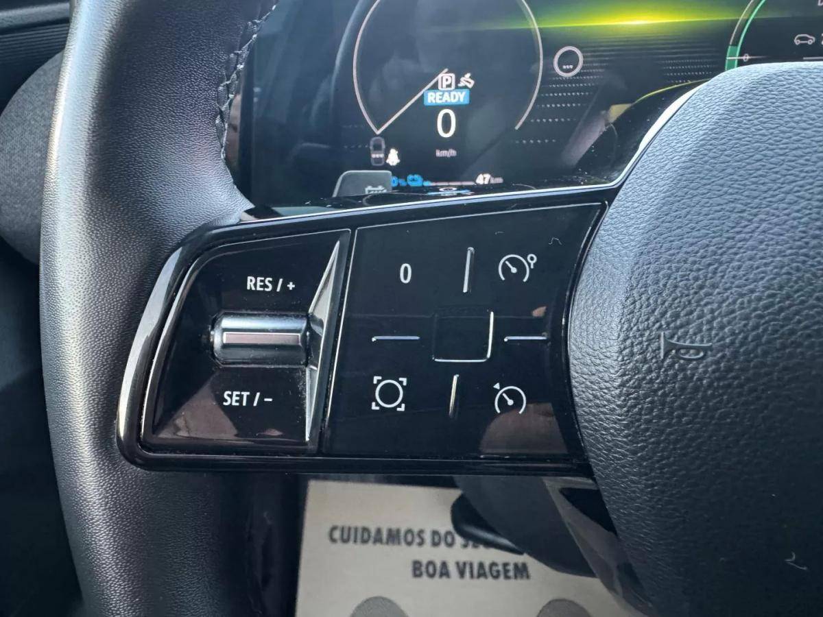 renault-megane-e-tech-2022-eletrico-200cc