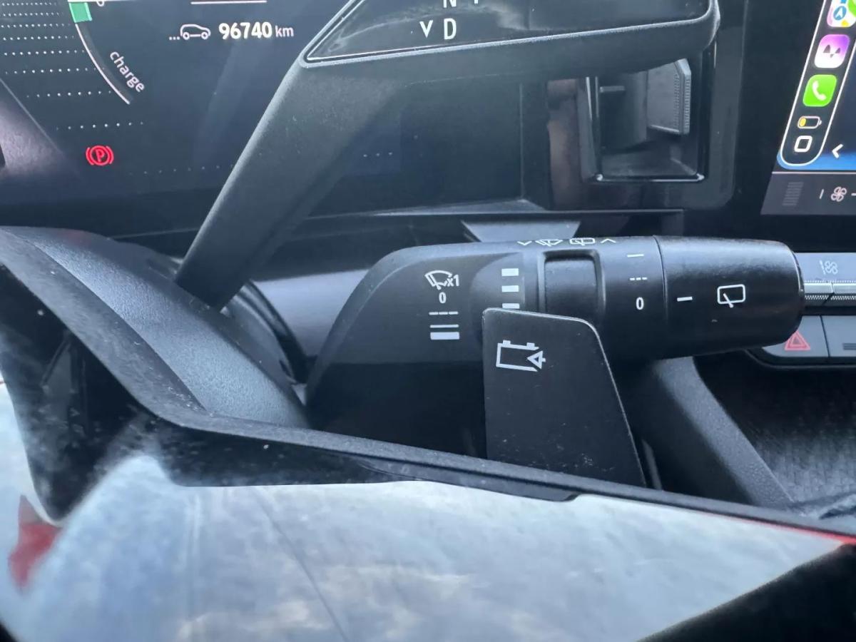 renault-megane-e-tech-2022-eletrico-200cc