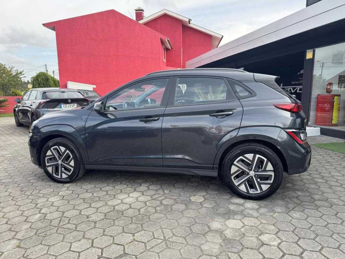 hyundai-kauai-2022-eletrico-200cc