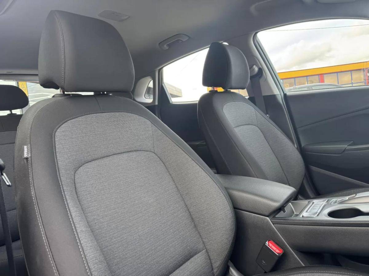 hyundai-kauai-2022-eletrico-200cc