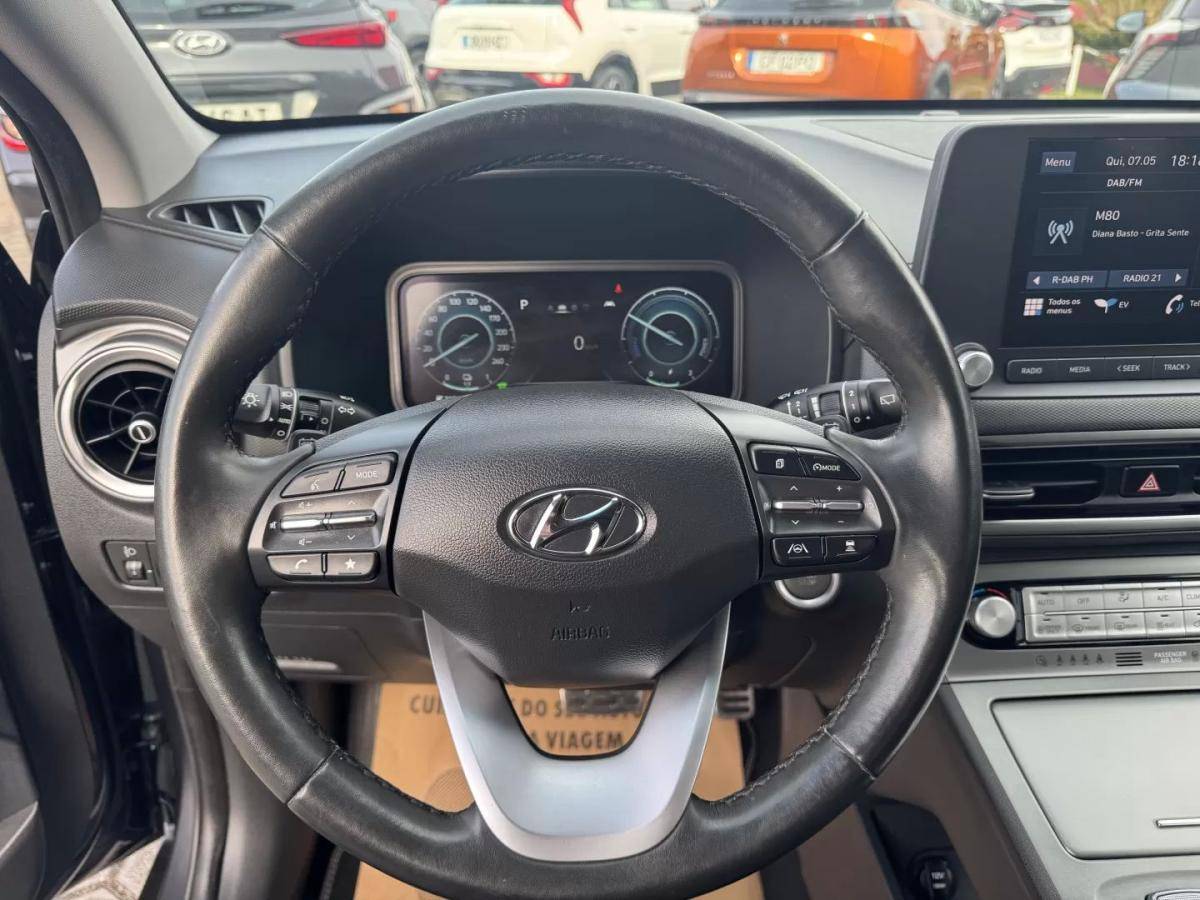 hyundai-kauai-2022-eletrico-200cc