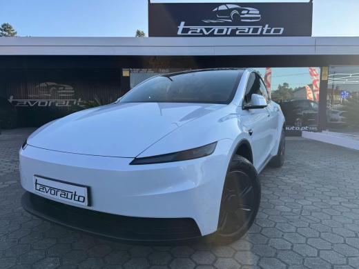 tesla-model-y-2026-eletrico-200cc