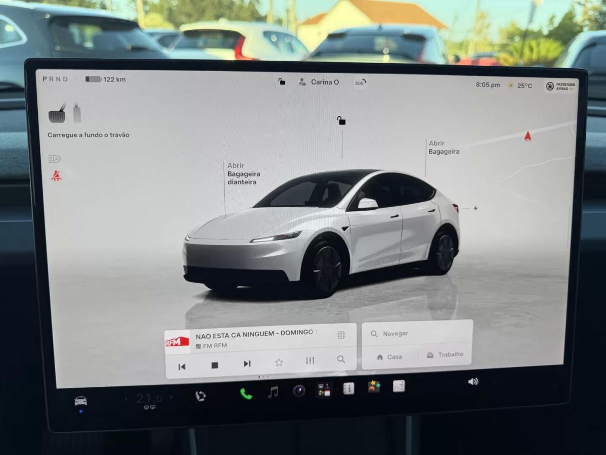tesla-model-y-2026-eletrico-200cc