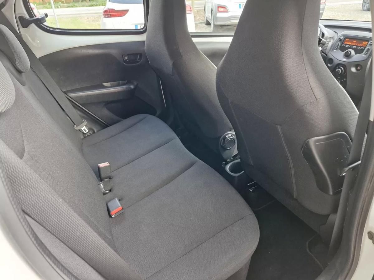 peugeot-108-2015-gasolina-998cc
