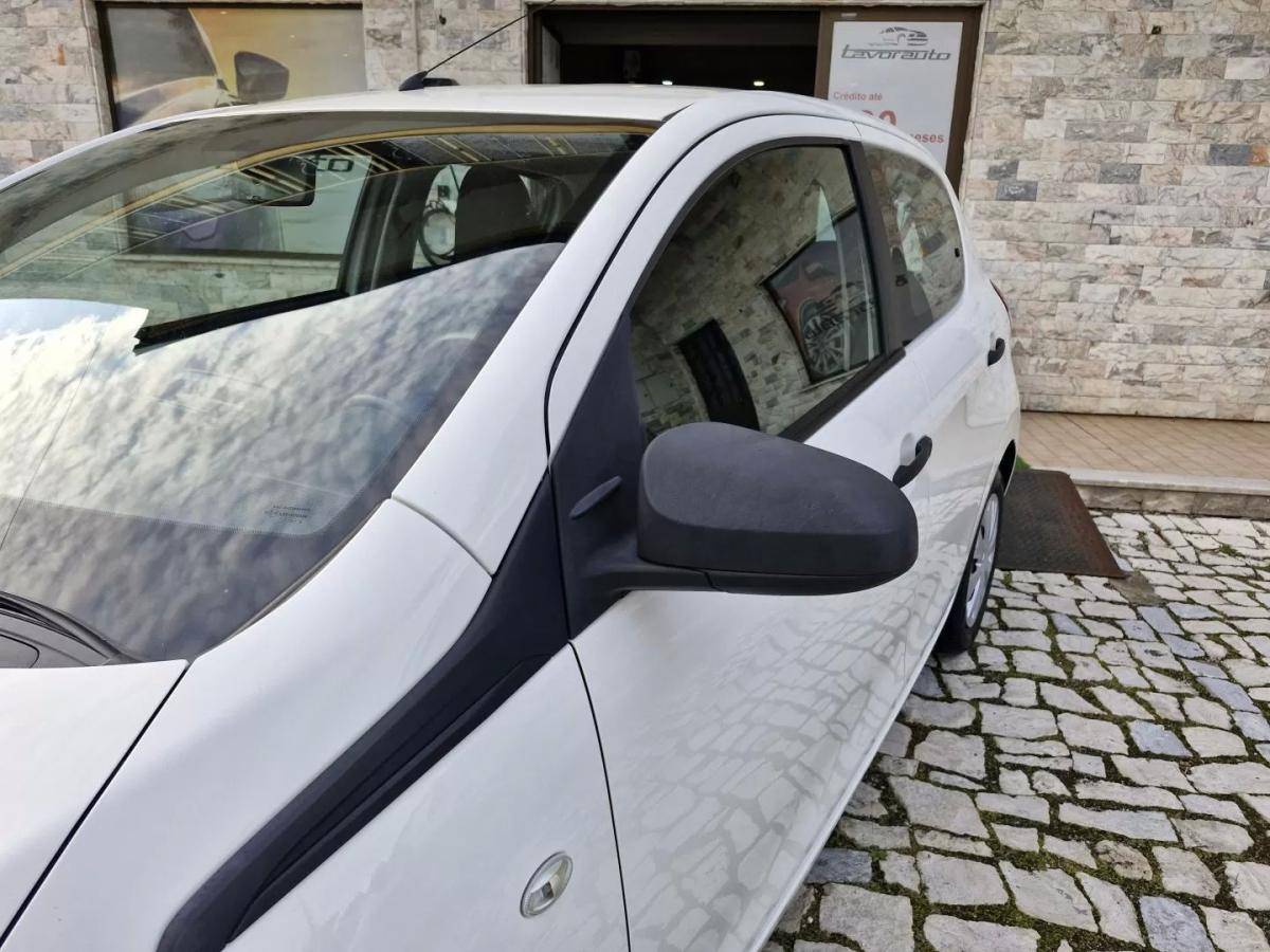 peugeot-108-2015-gasolina-998cc
