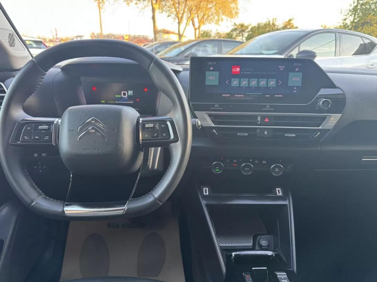 citroen-c4-2022-eletrico-200cc