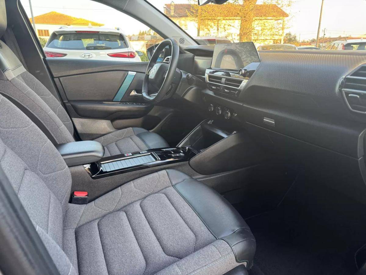 citroen-c4-2022-eletrico-200cc