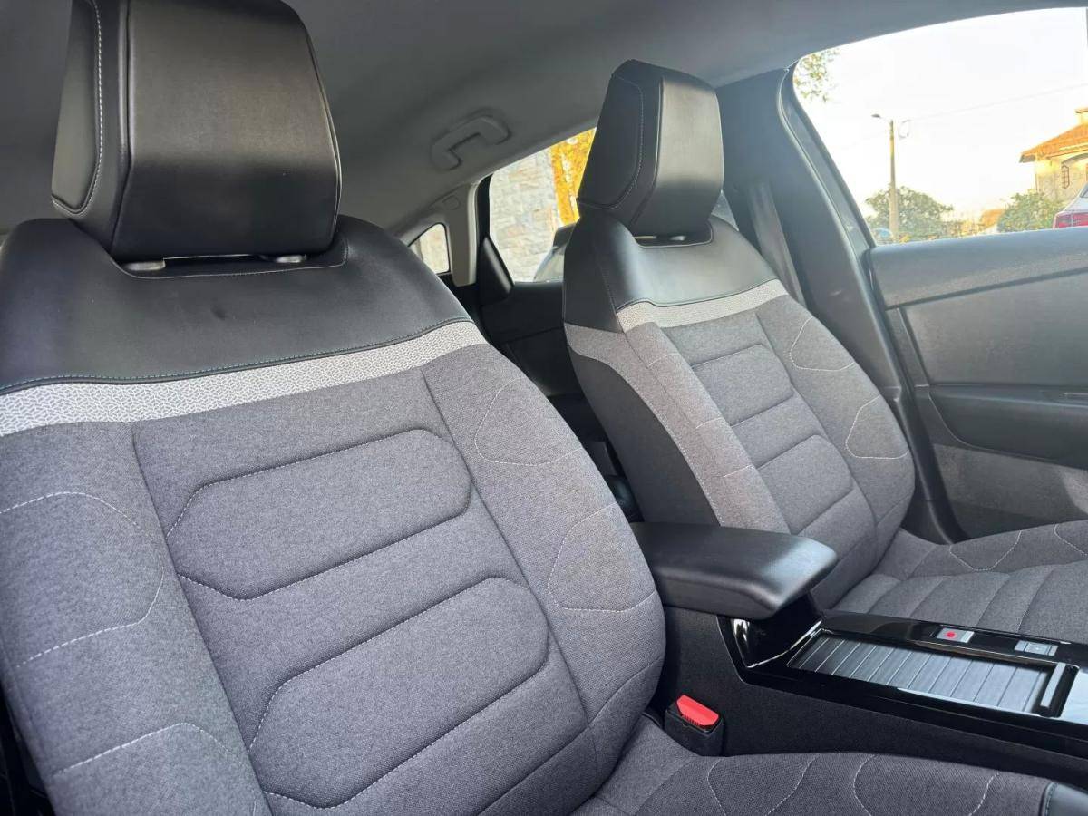 citroen-c4-2022-eletrico-200cc