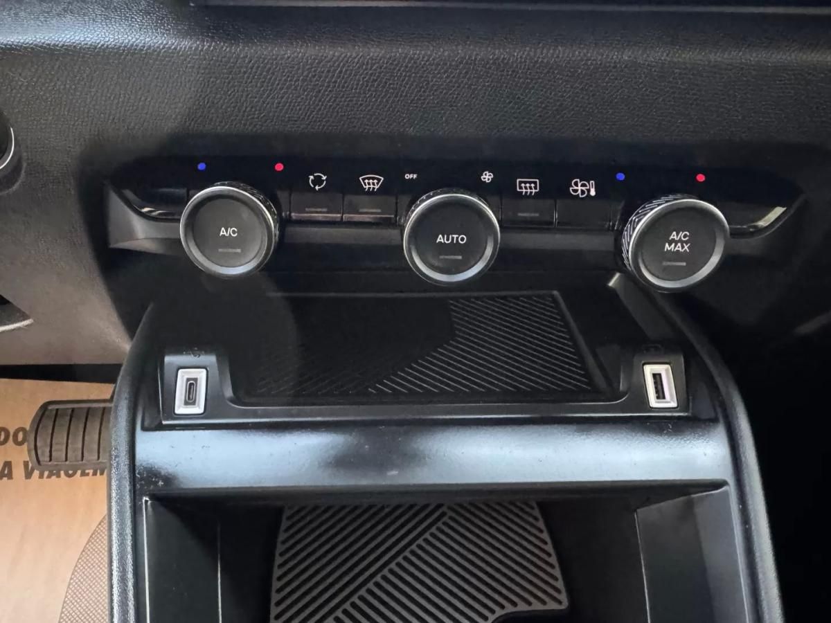 citroen-c4-2022-eletrico-200cc
