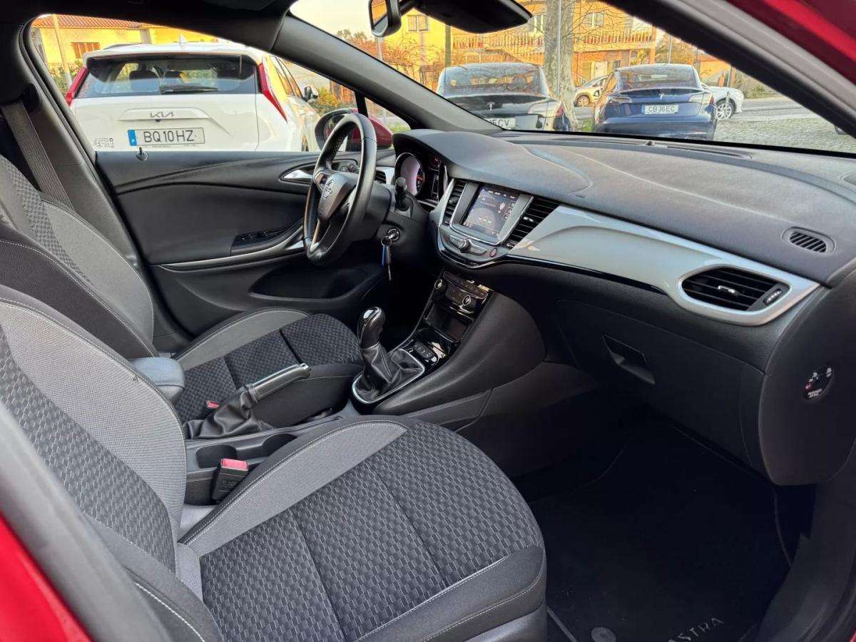 opel-astra-2020-gasolina-1199cc