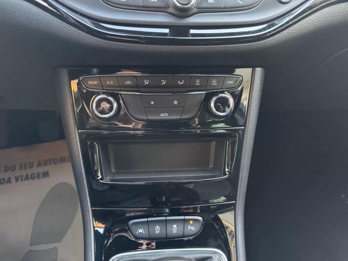 opel-astra-2020-gasolina-1199cc