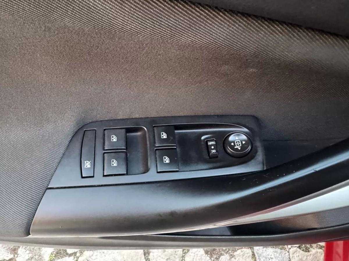 opel-astra-2020-gasolina-1199cc