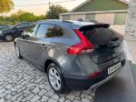 volvo-v40-cross-country-2013-diesel-1560cc