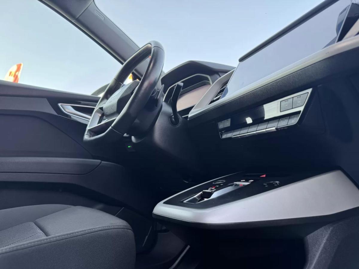audi-q4-e-tron-2021-eletrico-0cc