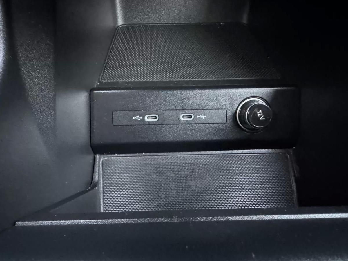 audi-q4-e-tron-2021-eletrico-0cc