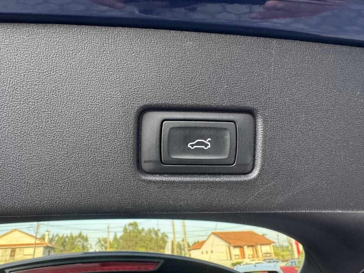 audi-q4-e-tron-2021-eletrico-0cc