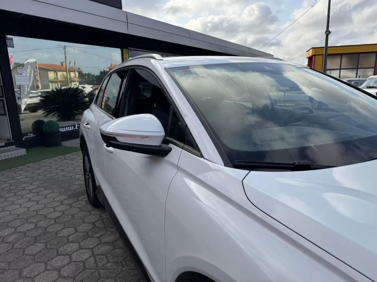 audi-q4-e-tron-2021-eletrico-0cc