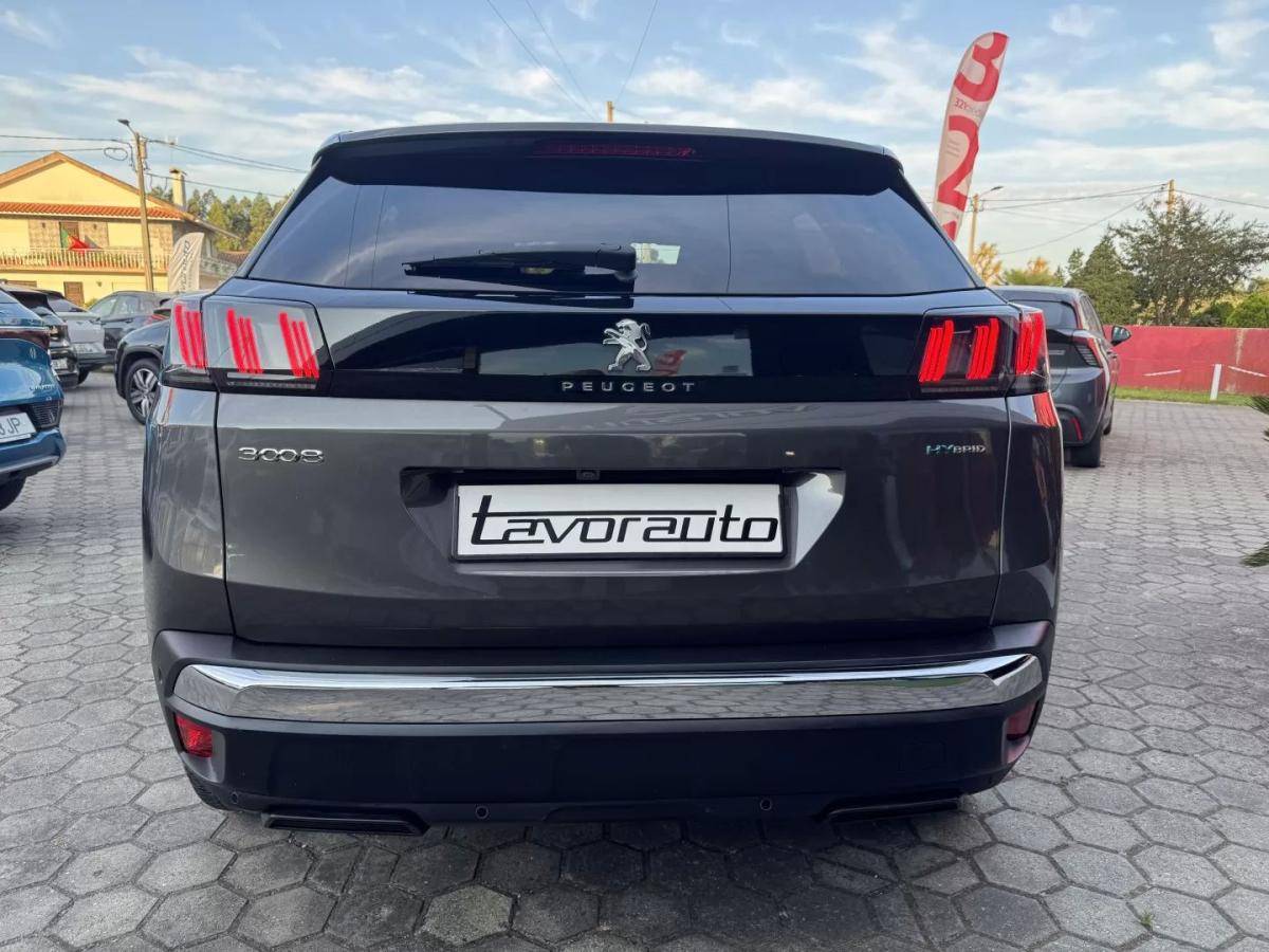 peugeot-3008-2022-hibrido-1598cc