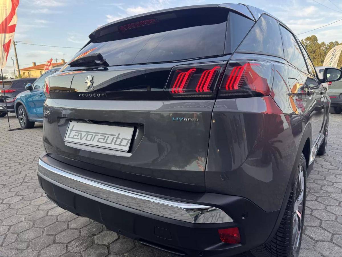 peugeot-3008-2022-hibrido-1598cc
