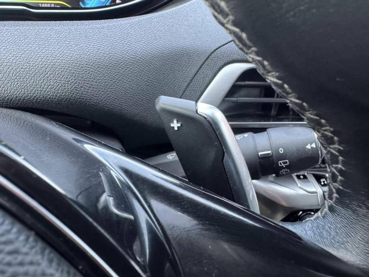peugeot-3008-2022-hibrido-1598cc