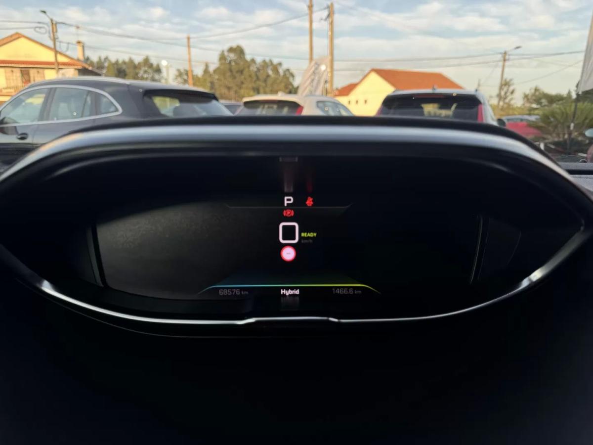 peugeot-3008-2022-hibrido-1598cc