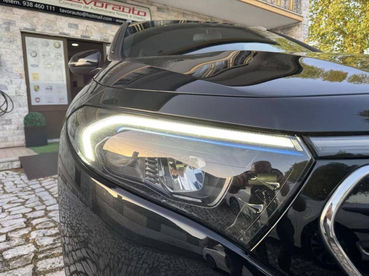 mercedes-benz-eqa-2021-eletrico-200cc