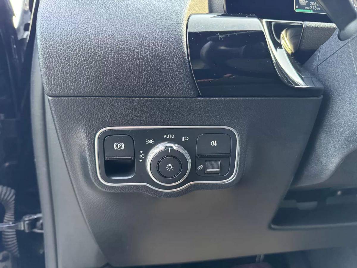mercedes-benz-eqa-2021-eletrico-200cc