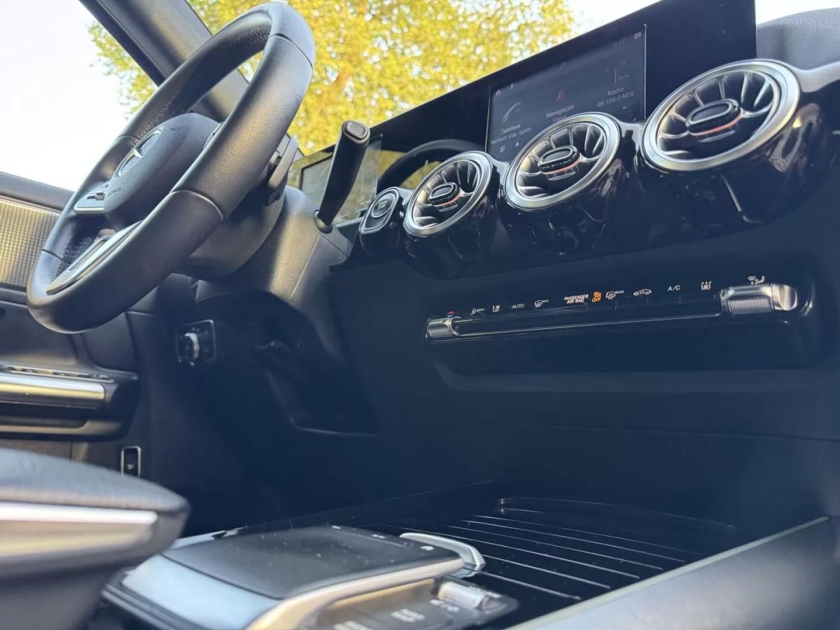 mercedes-benz-eqa-2021-eletrico-200cc