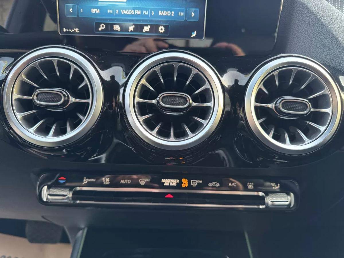 mercedes-benz-eqa-2021-eletrico-200cc