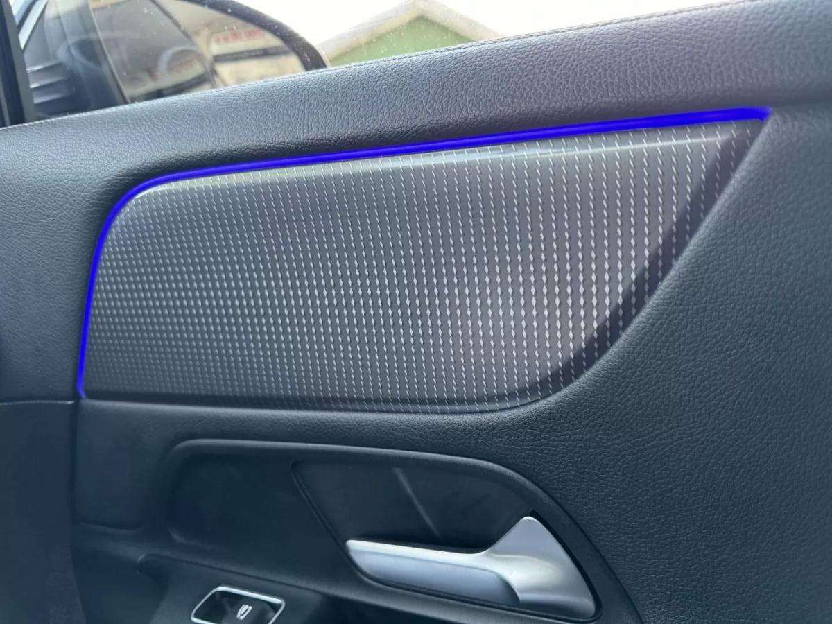 mercedes-benz-eqa-2021-eletrico-200cc